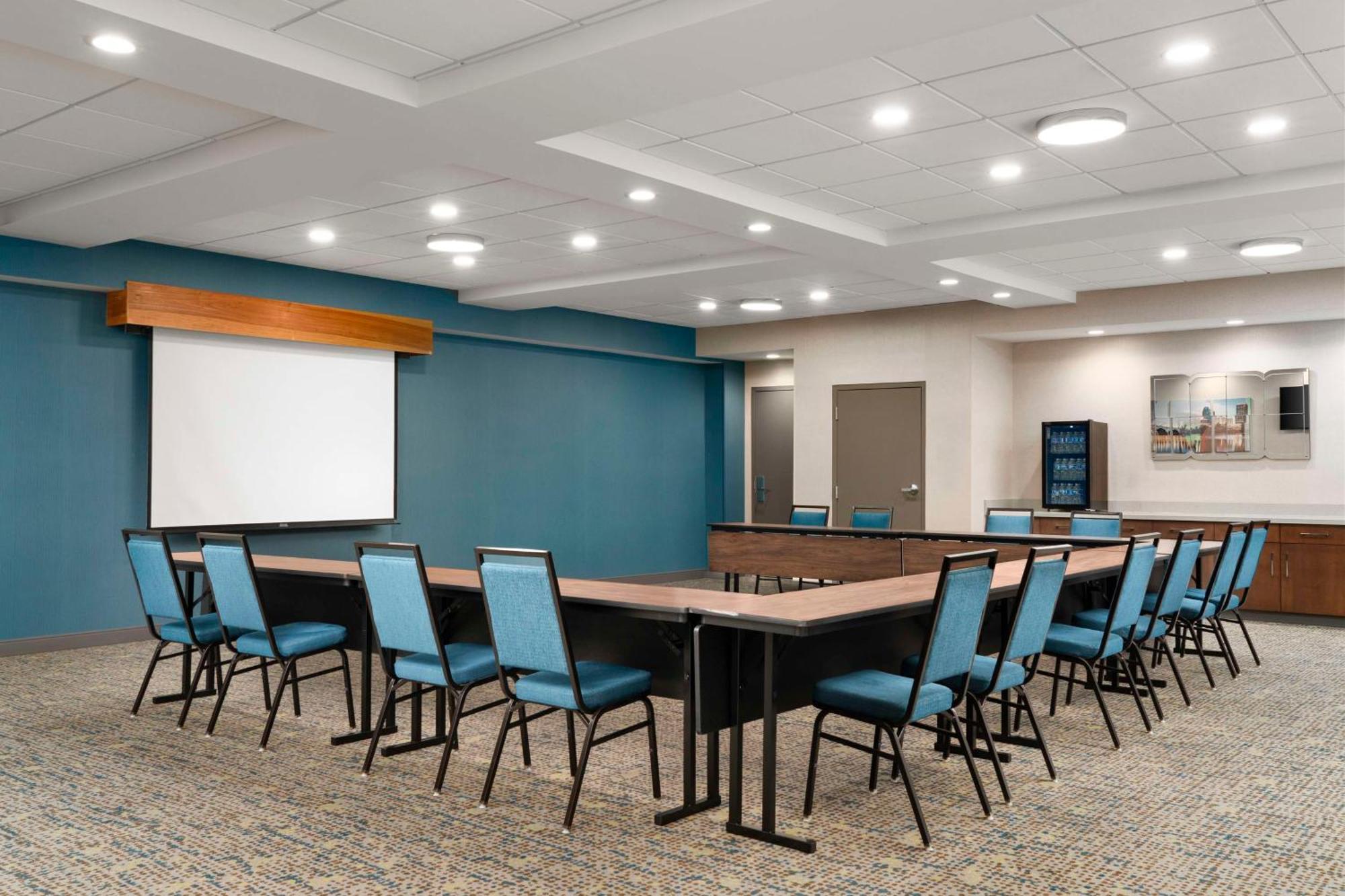 Hampton Inn Chicopee - Springfield Extérieur photo