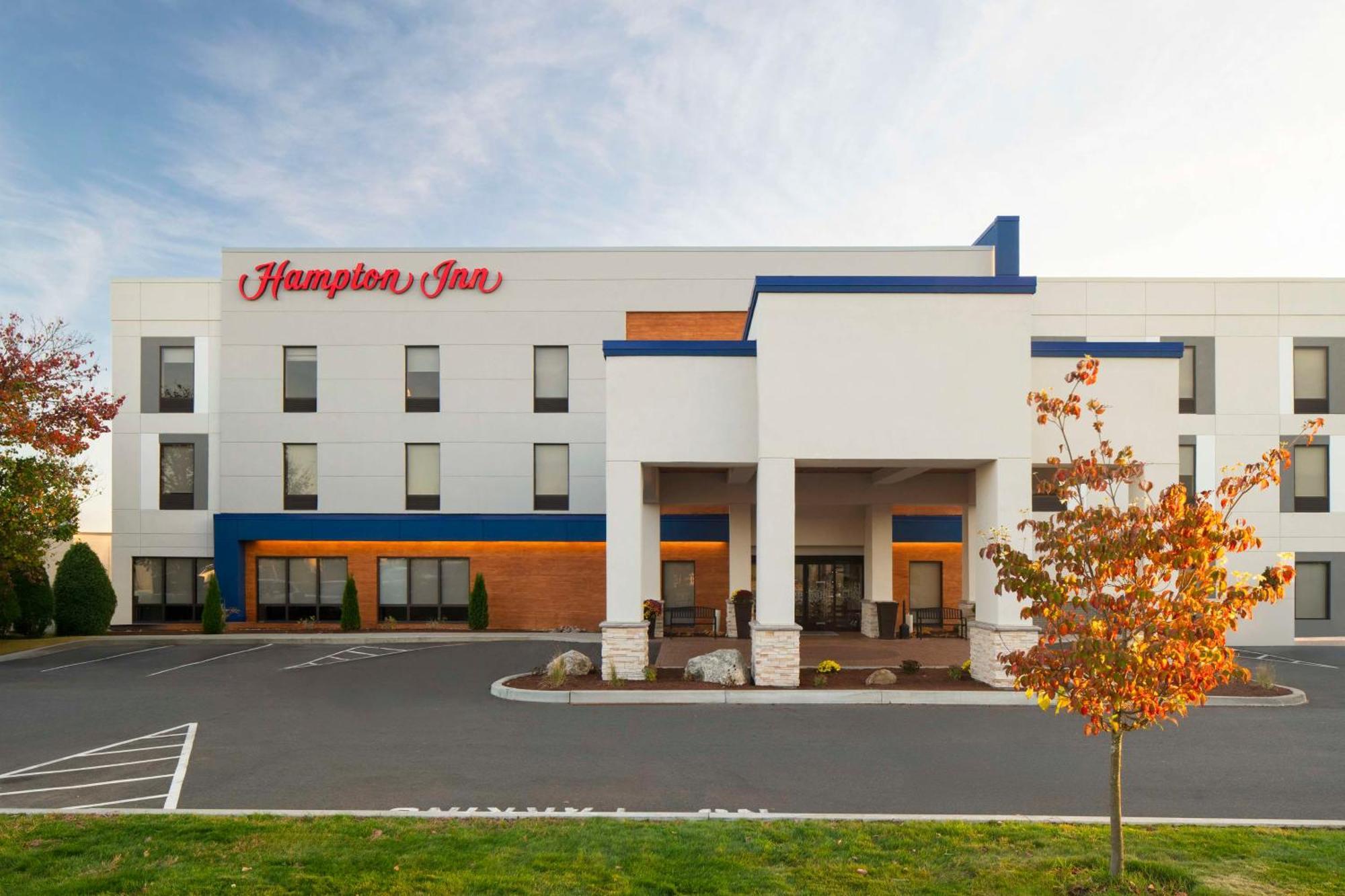 Hampton Inn Chicopee - Springfield Extérieur photo