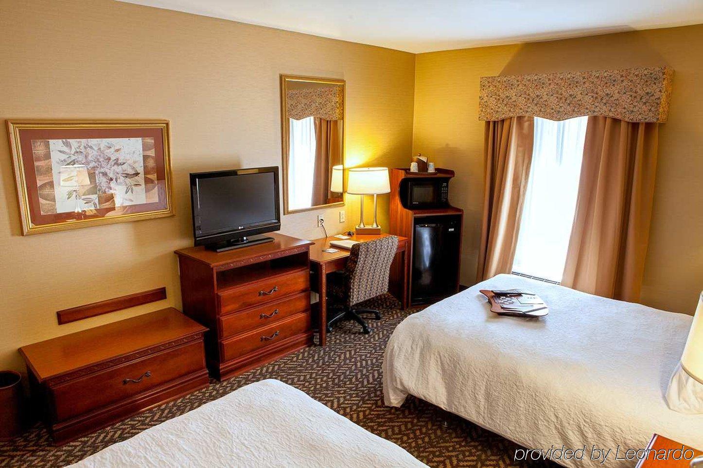 Hampton Inn Chicopee - Springfield Extérieur photo