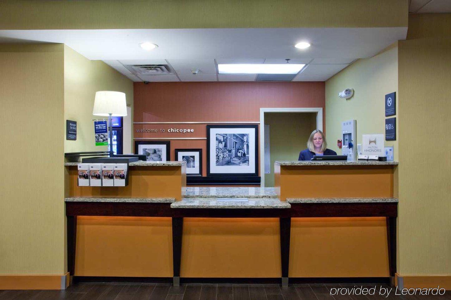 Hampton Inn Chicopee - Springfield Extérieur photo