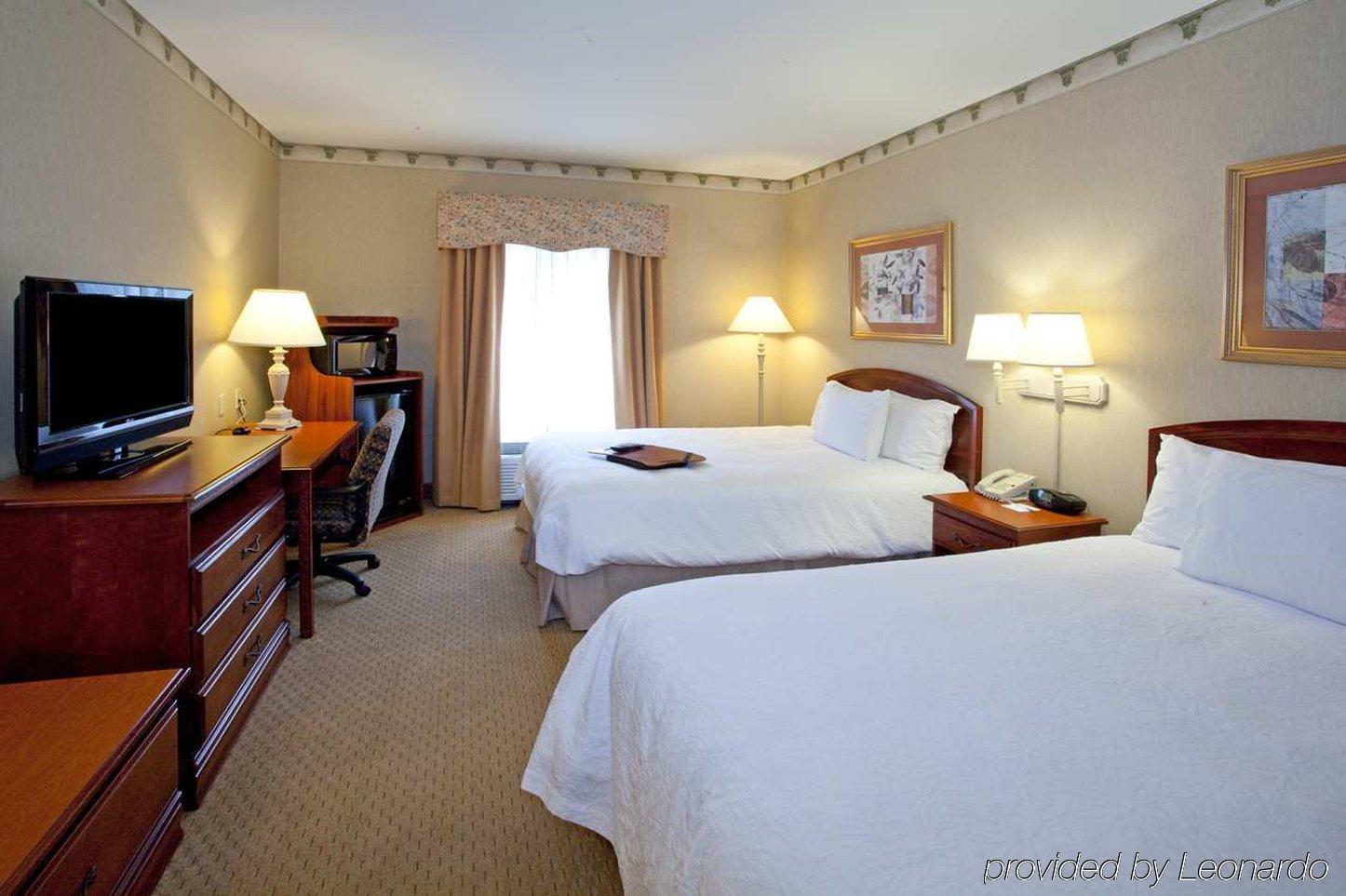 Hampton Inn Chicopee - Springfield Extérieur photo