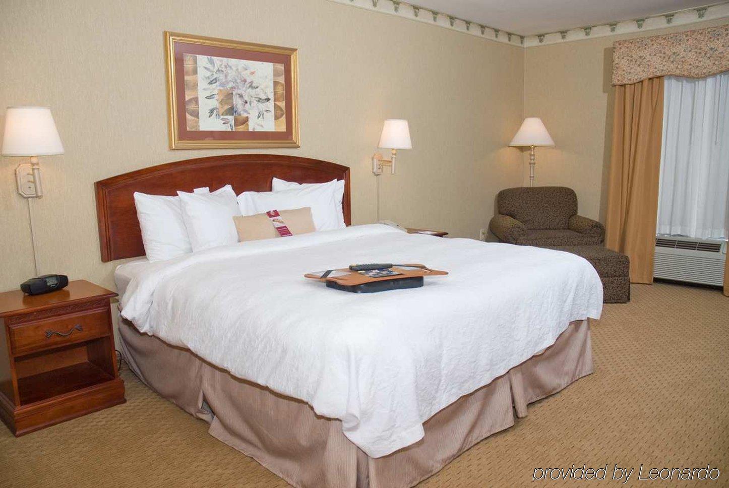 Hampton Inn Chicopee - Springfield Chambre photo