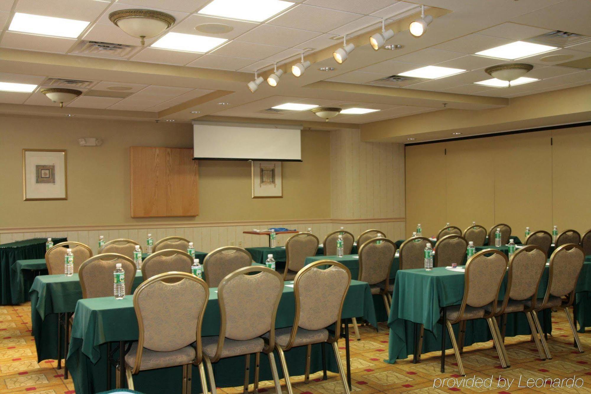 Hampton Inn Chicopee - Springfield Extérieur photo